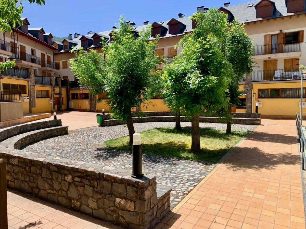 Bpirineos-Blest Benasque Exterior foto